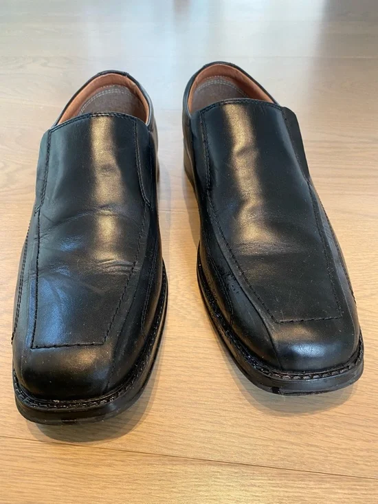 Men’s Left Right Black 100 % Genuine Leather Slip-On Dress Shoes - Picture 2 of 6